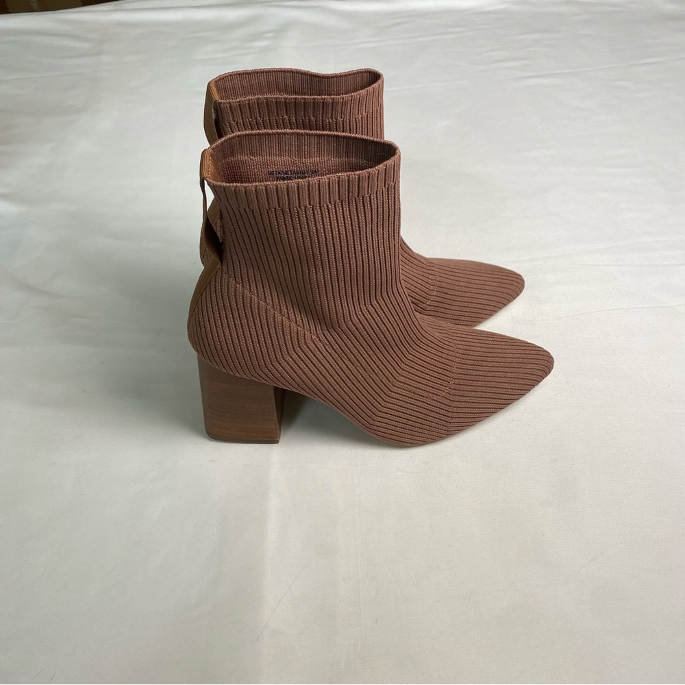 Steven New York Neta Brown Bootie Size 9 - image 1